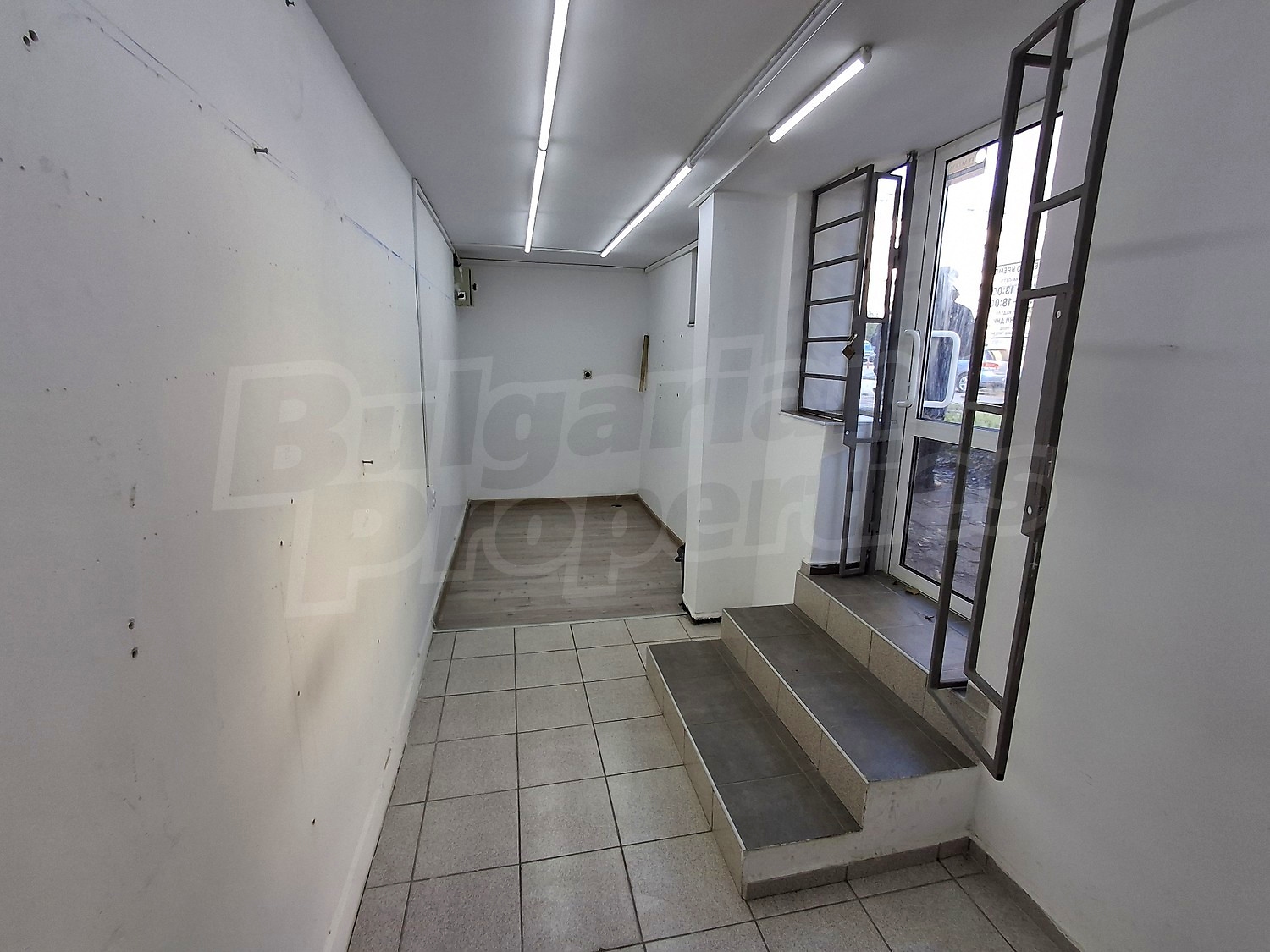 Gallery Picture 4