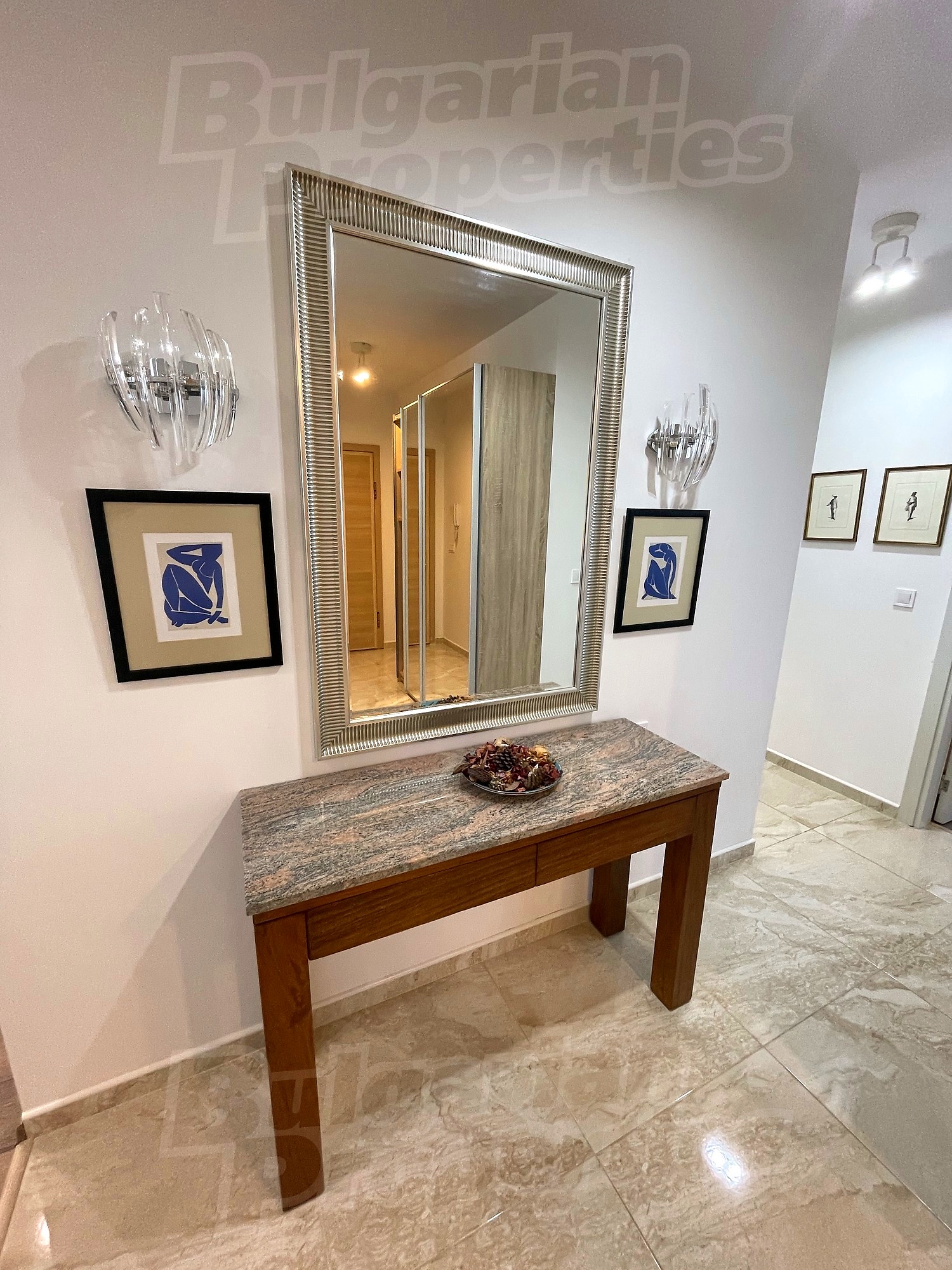 Gallery Picture 15