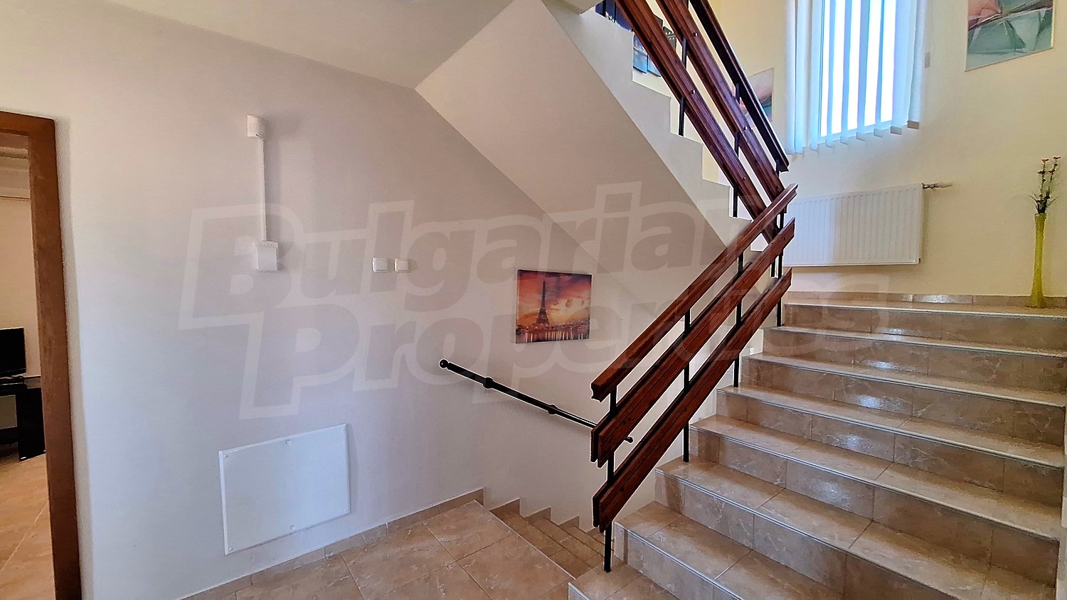 Gallery Picture 40