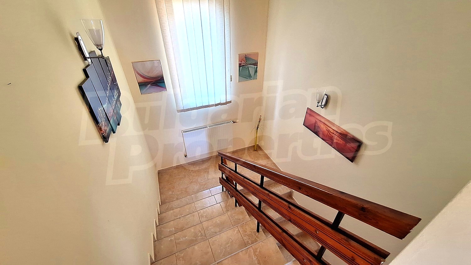 Gallery Picture 37