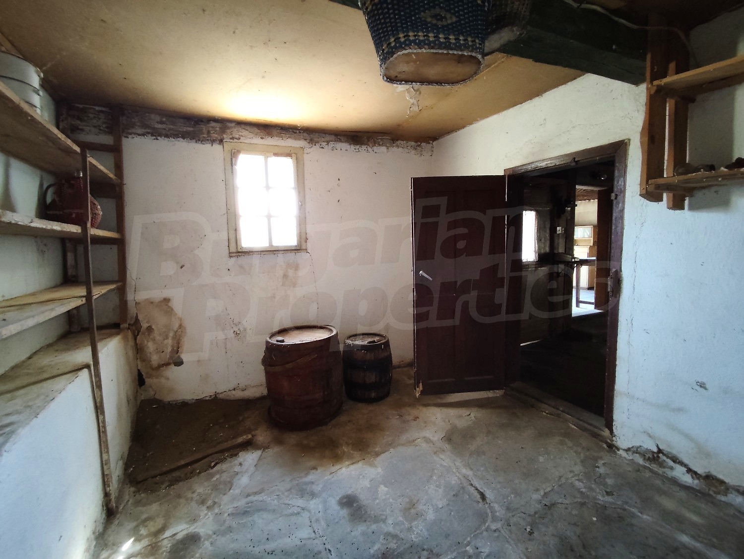 Gallery Picture 33