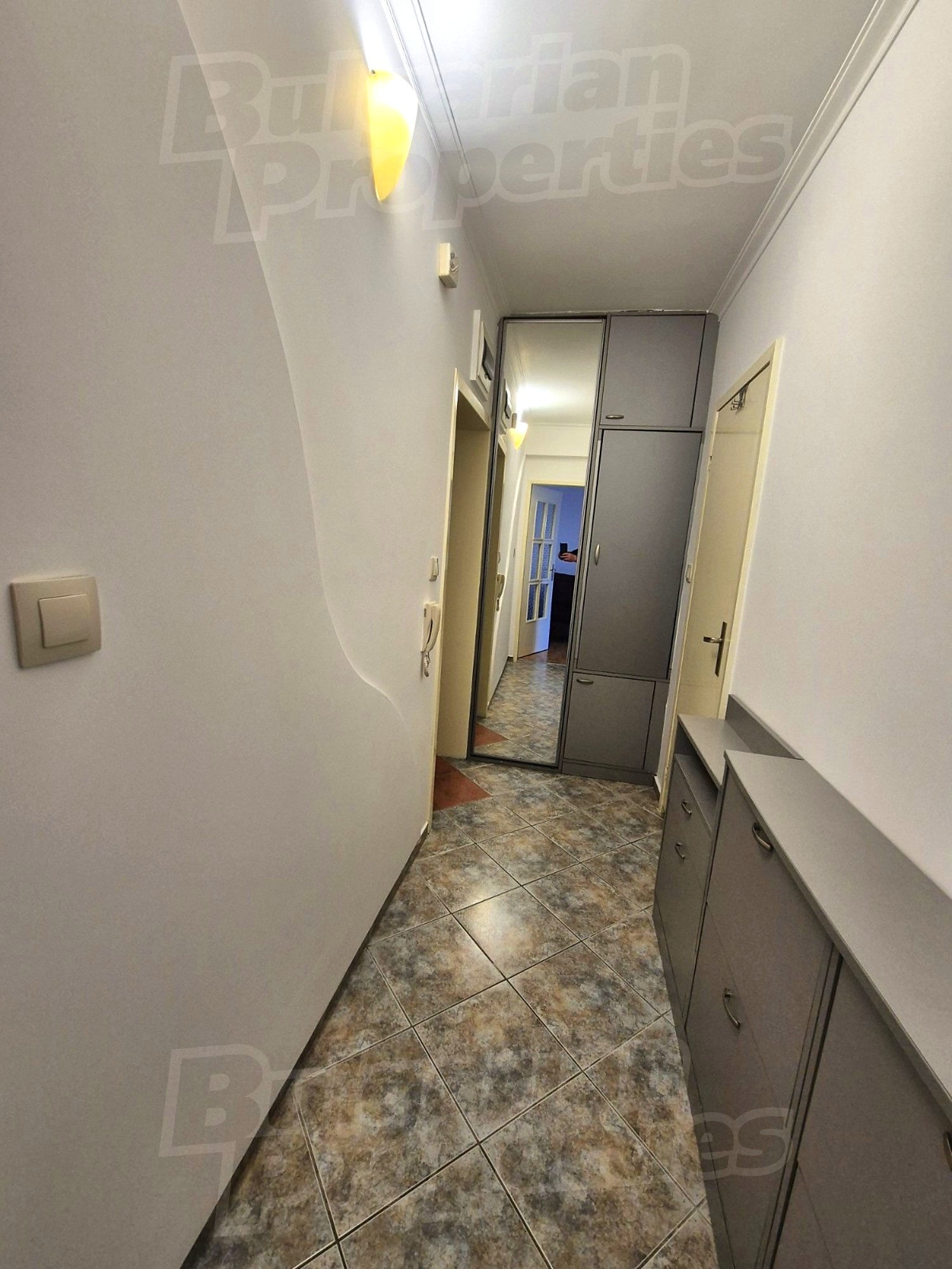 Gallery Picture 16