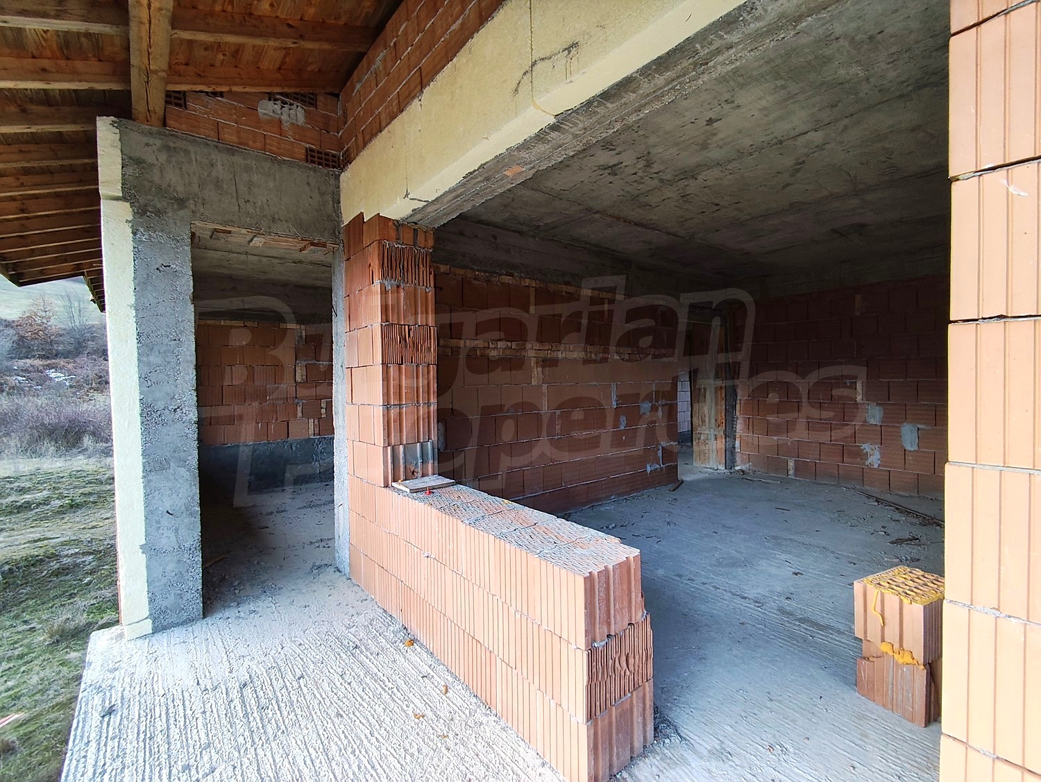 Gallery Picture 17