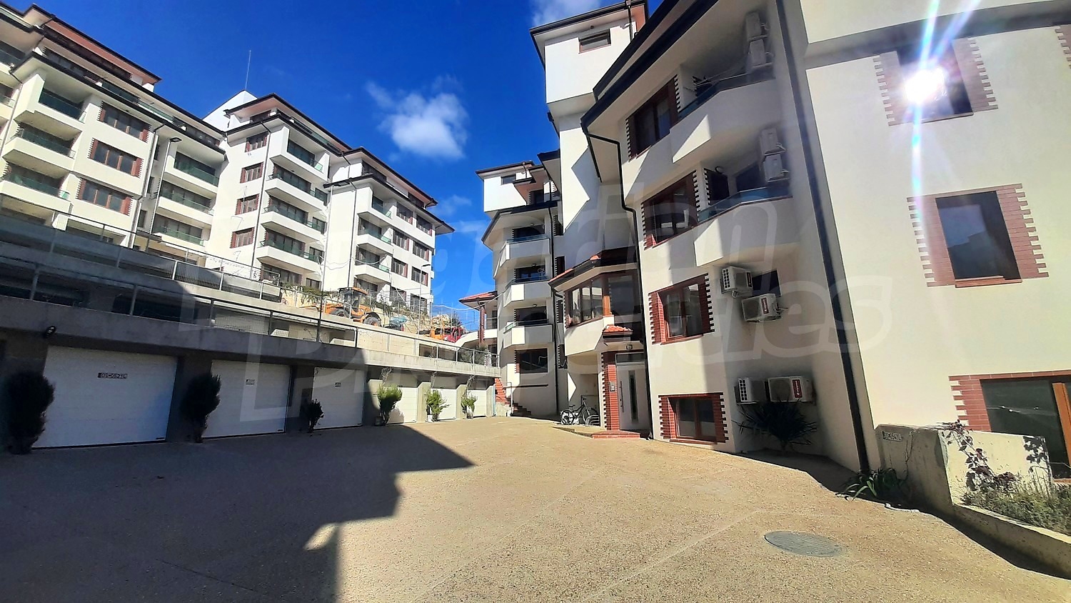 Gallery Picture 6