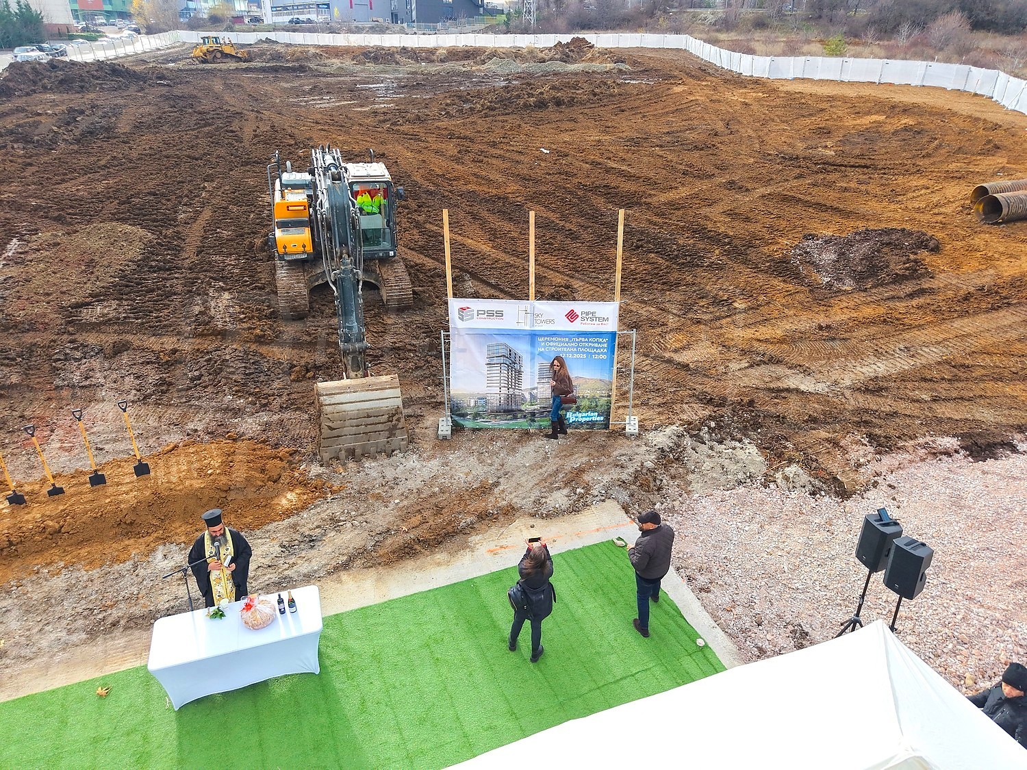 Gallery Picture 28