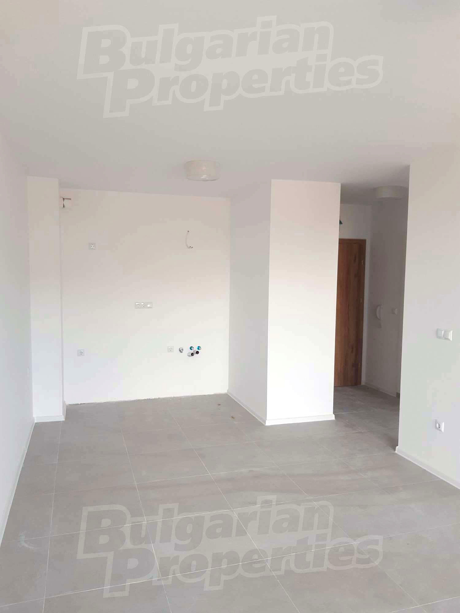 Gallery Picture 33