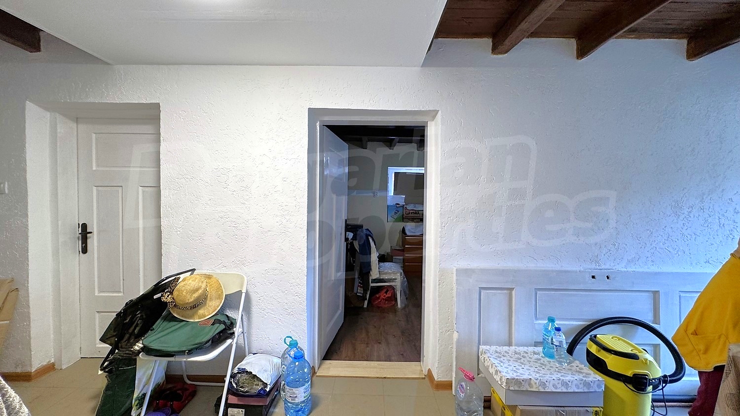 Gallery Picture 14
