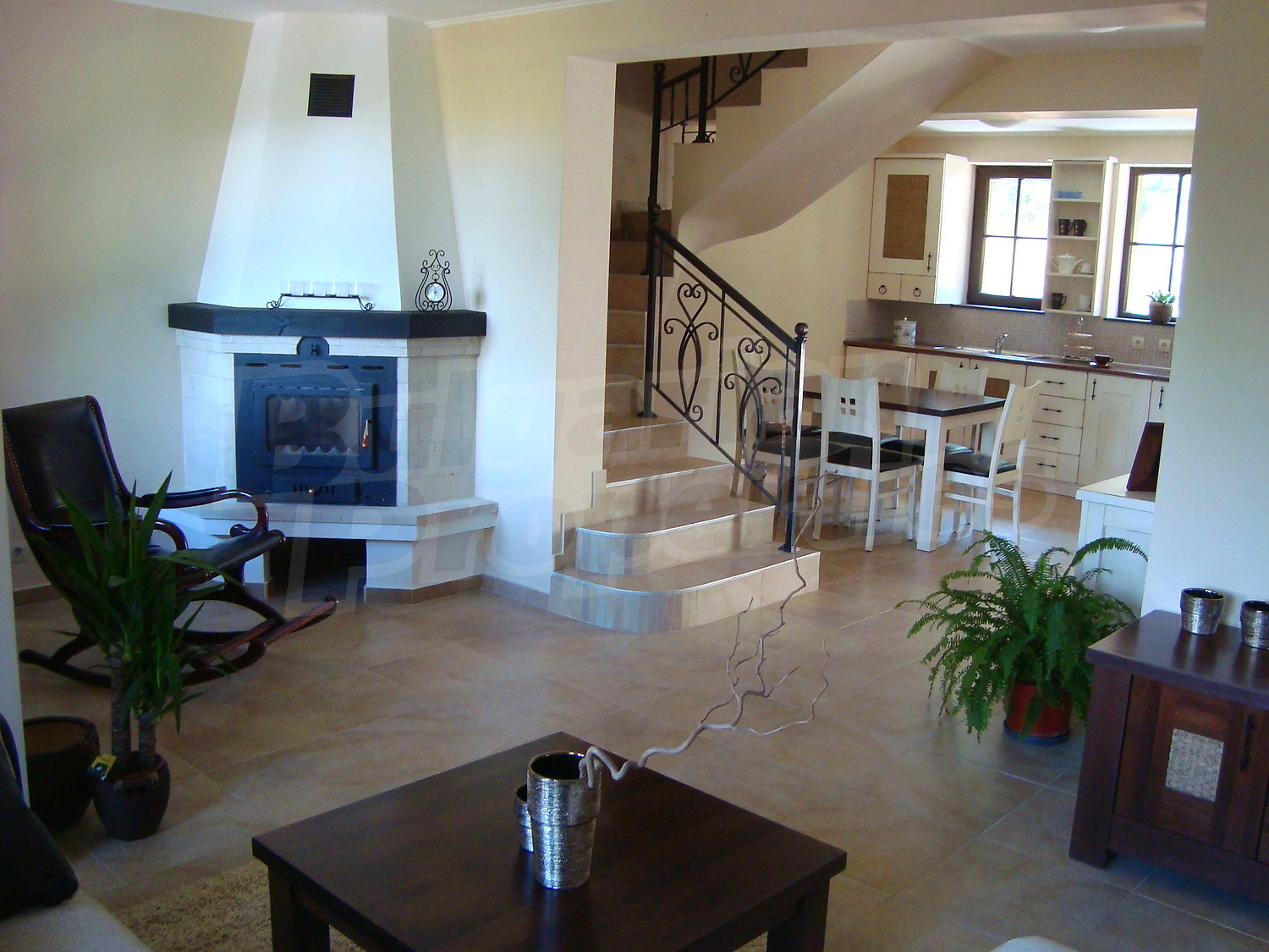 Gallery Picture 12