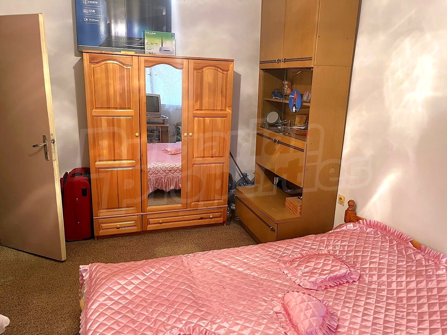 Gallery Picture 5