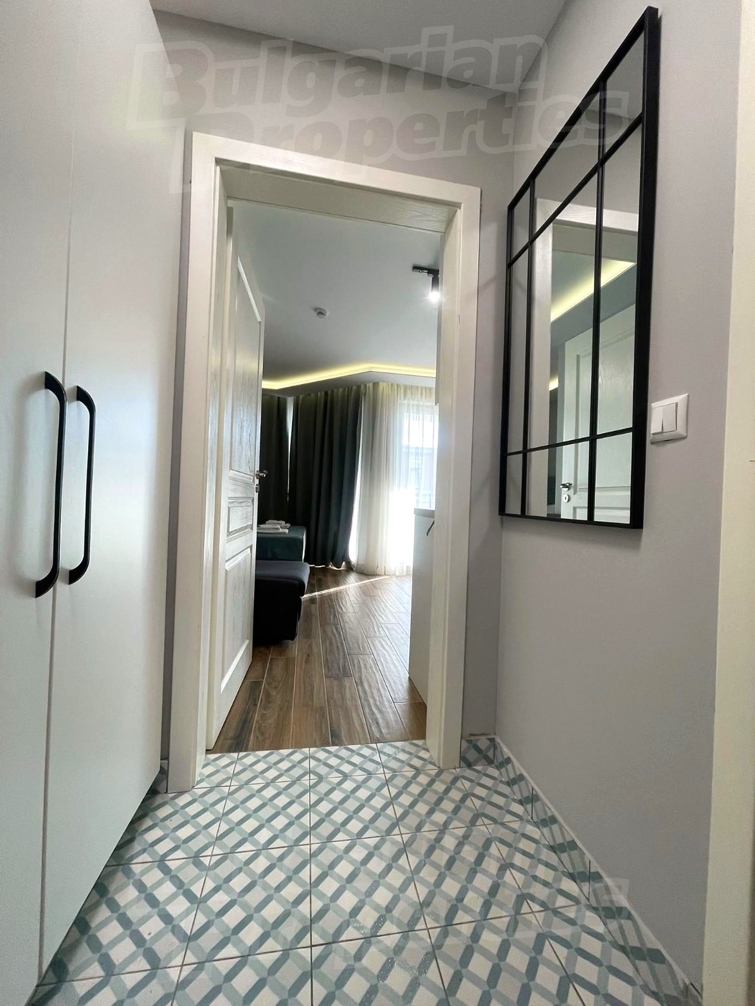 Gallery Picture 18