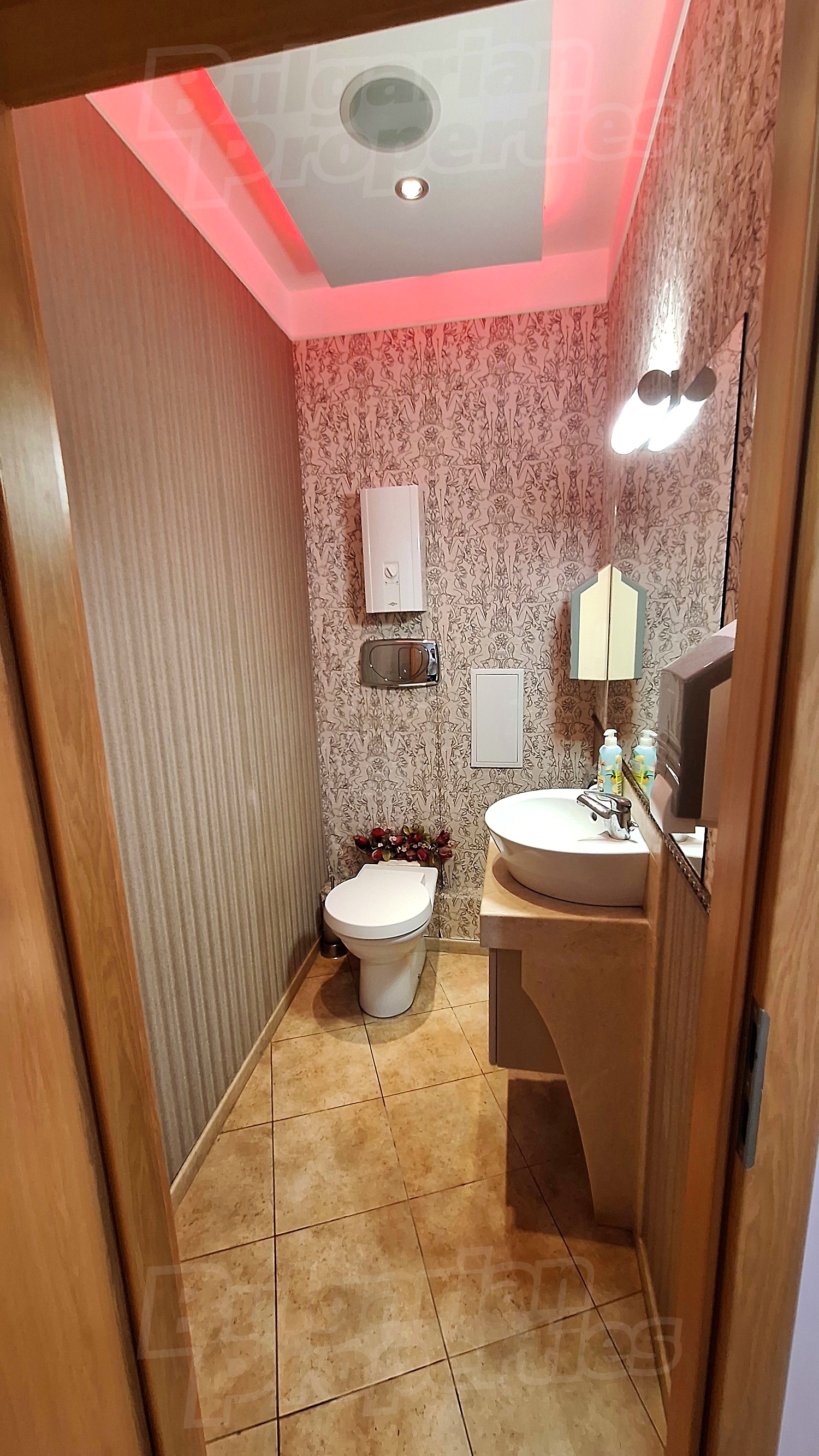 Gallery Picture 17
