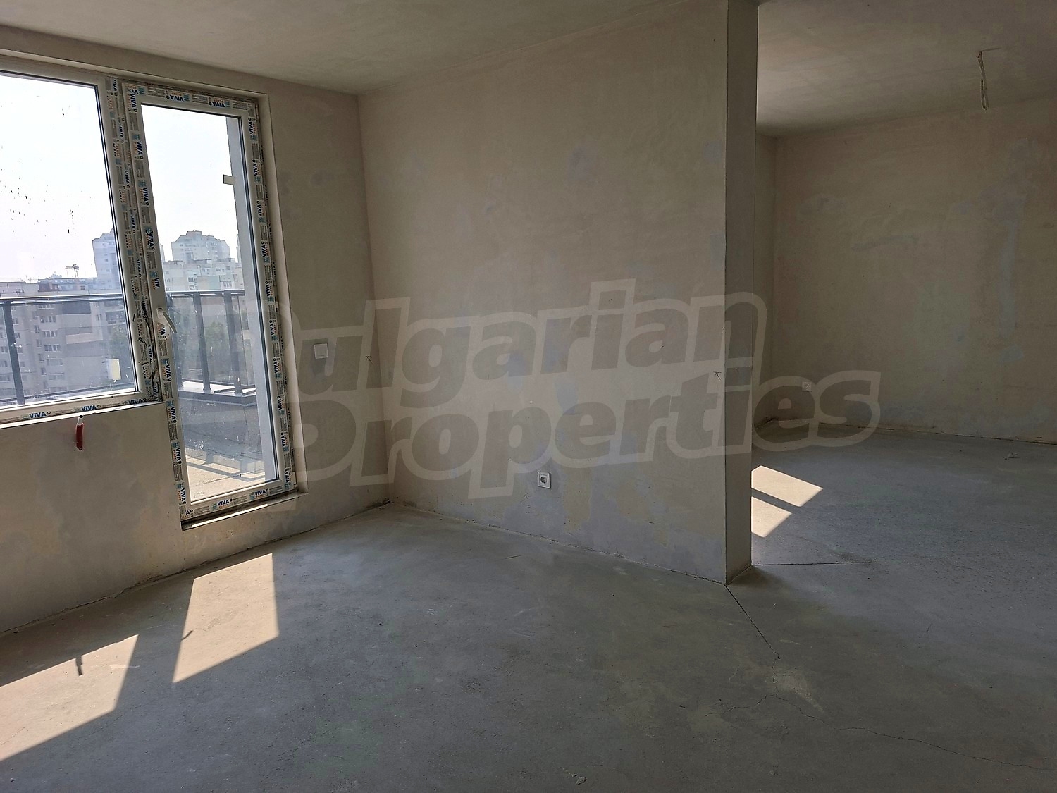 Gallery Picture 15