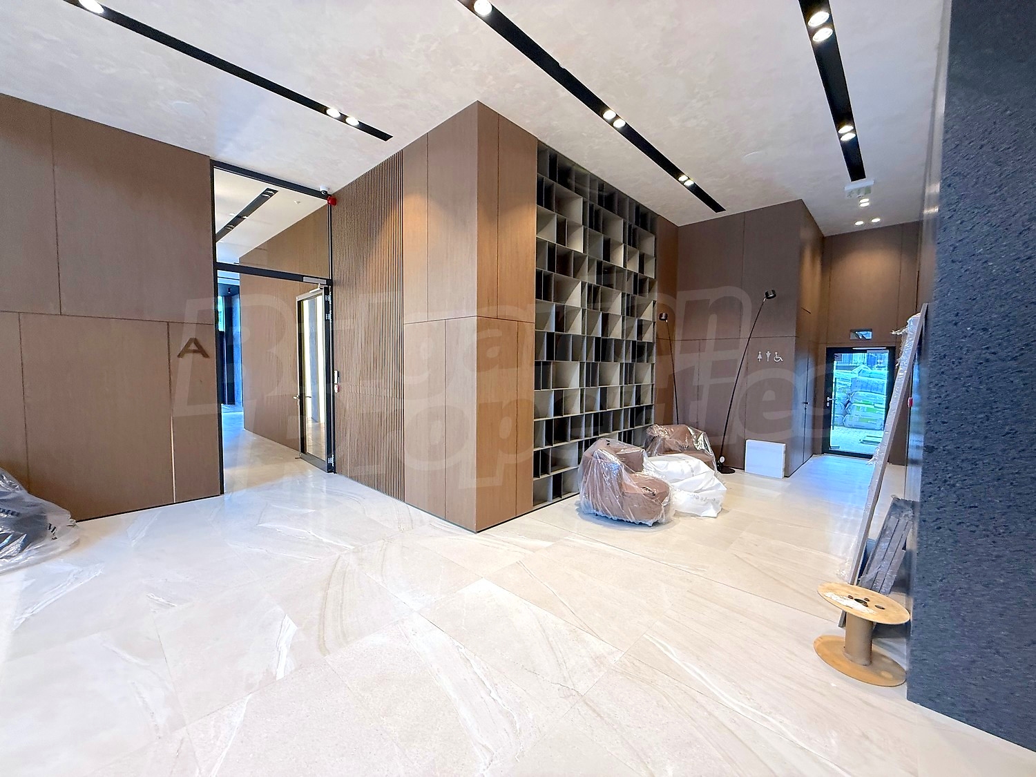 Gallery Picture 7