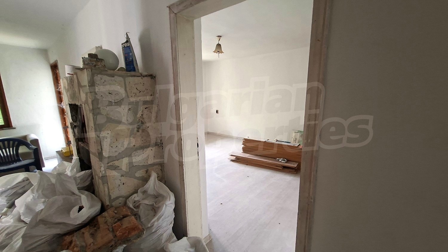 Gallery Picture 15
