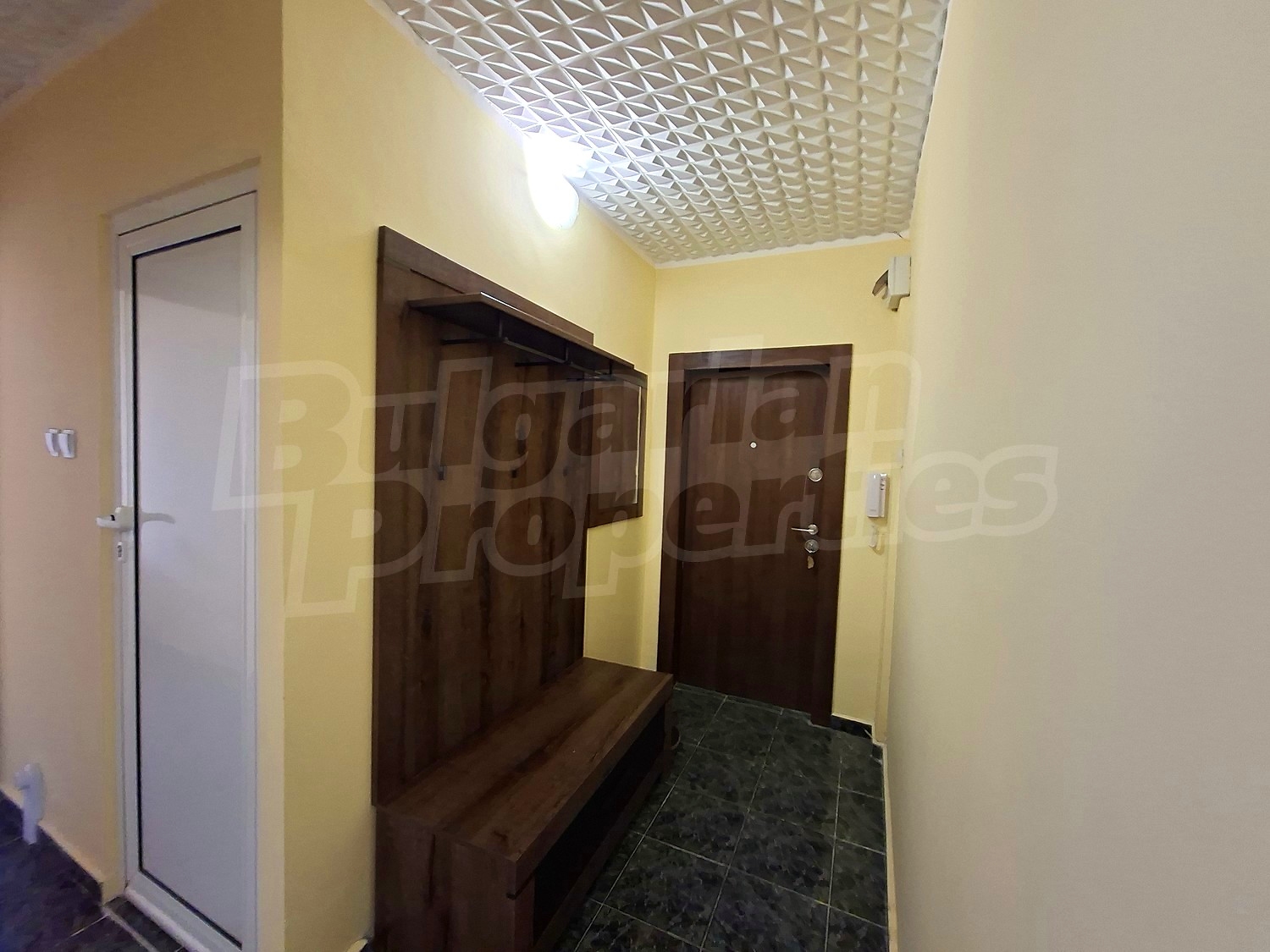 Gallery Picture 13