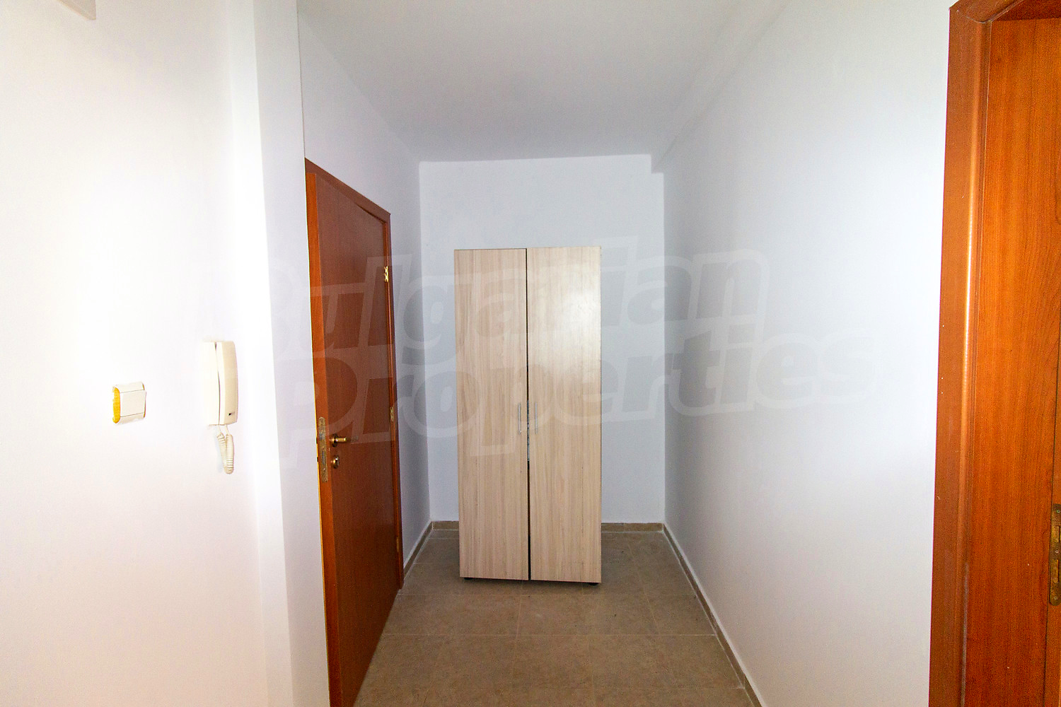 Gallery Picture 10