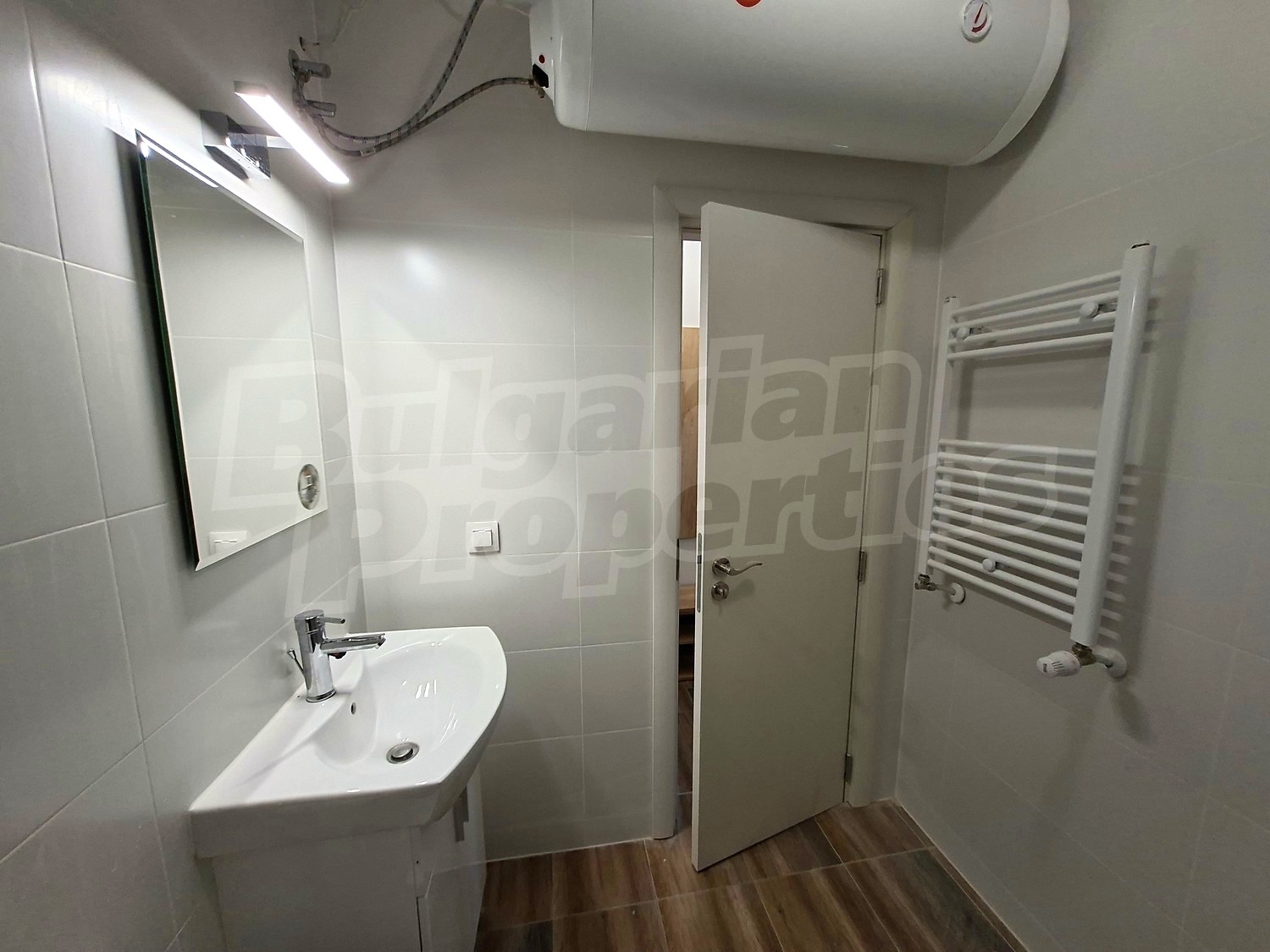 Gallery Picture 15
