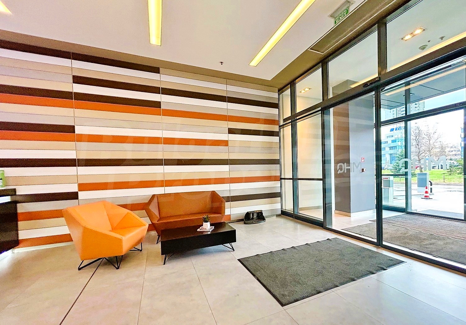 Gallery Picture 18