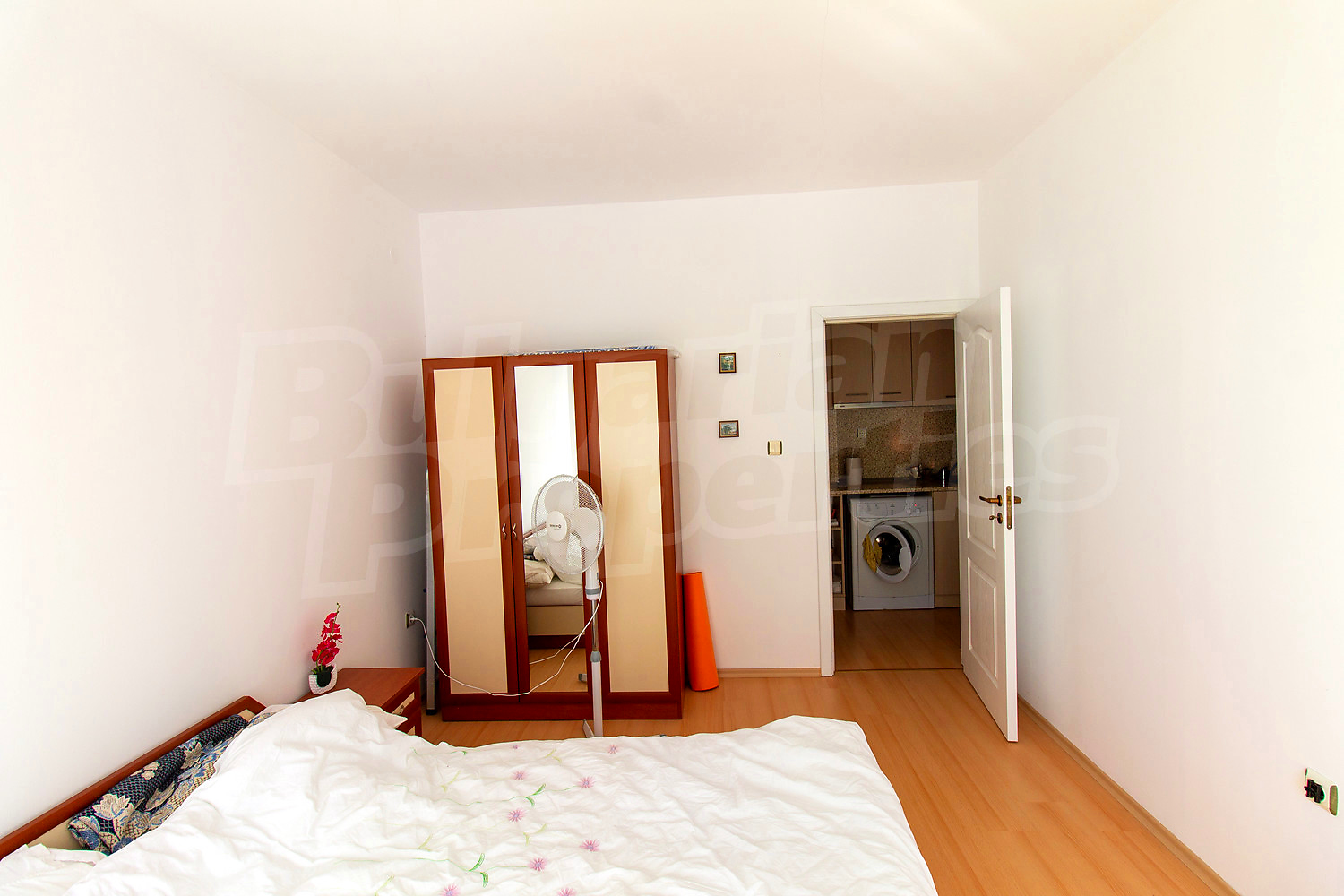 Gallery Picture 6