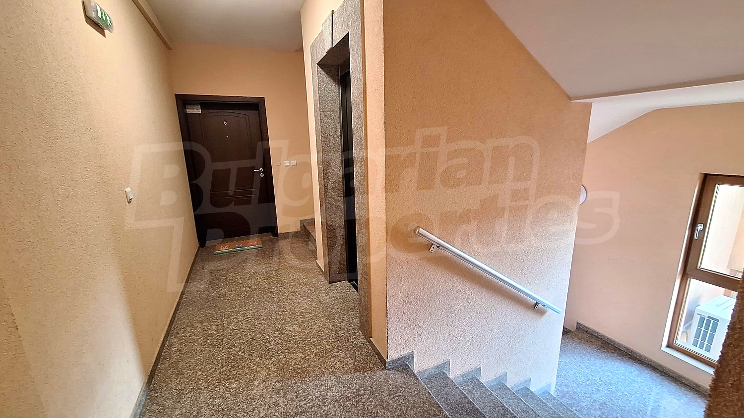 Gallery Picture 13