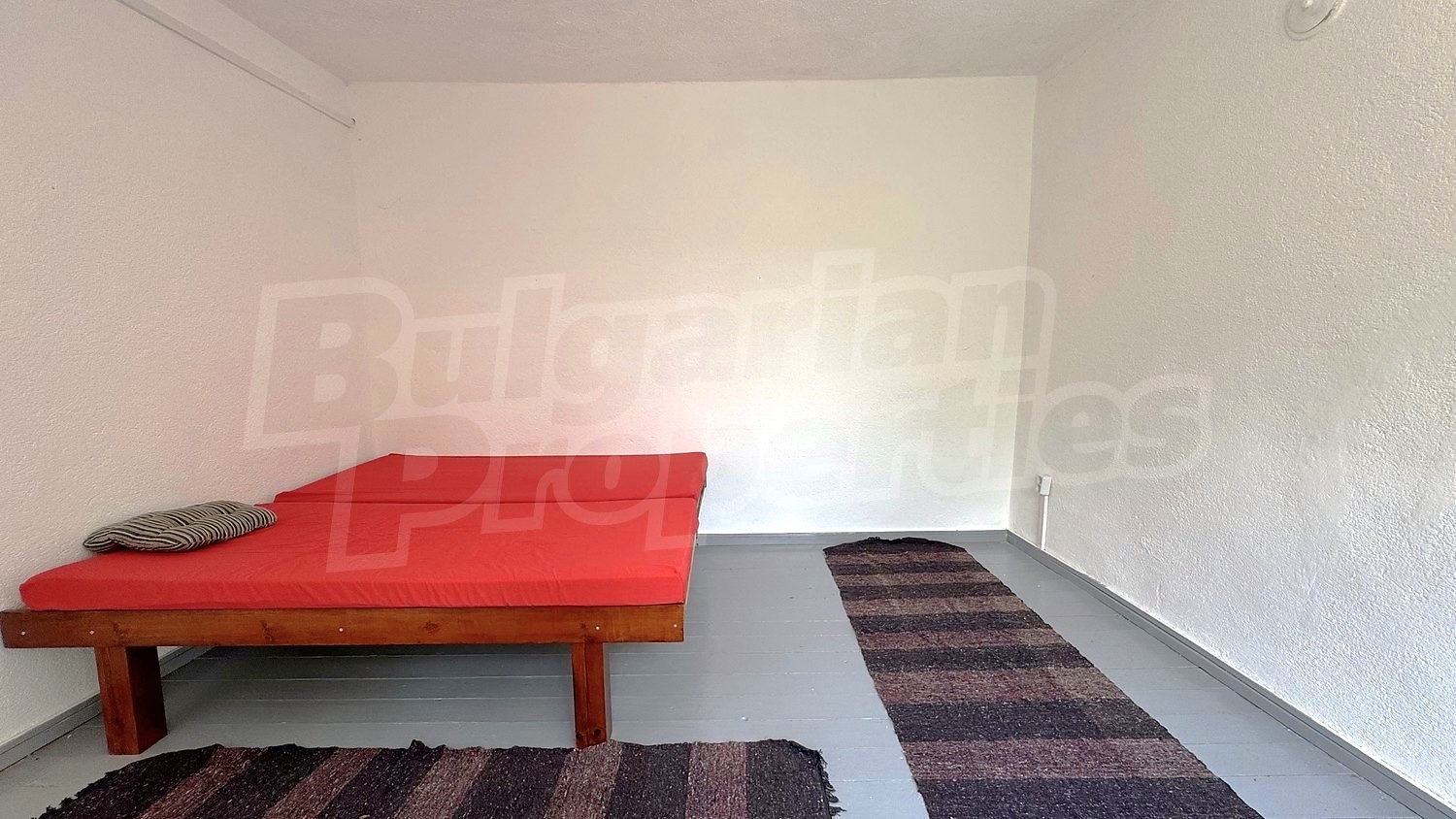 Gallery Picture 33