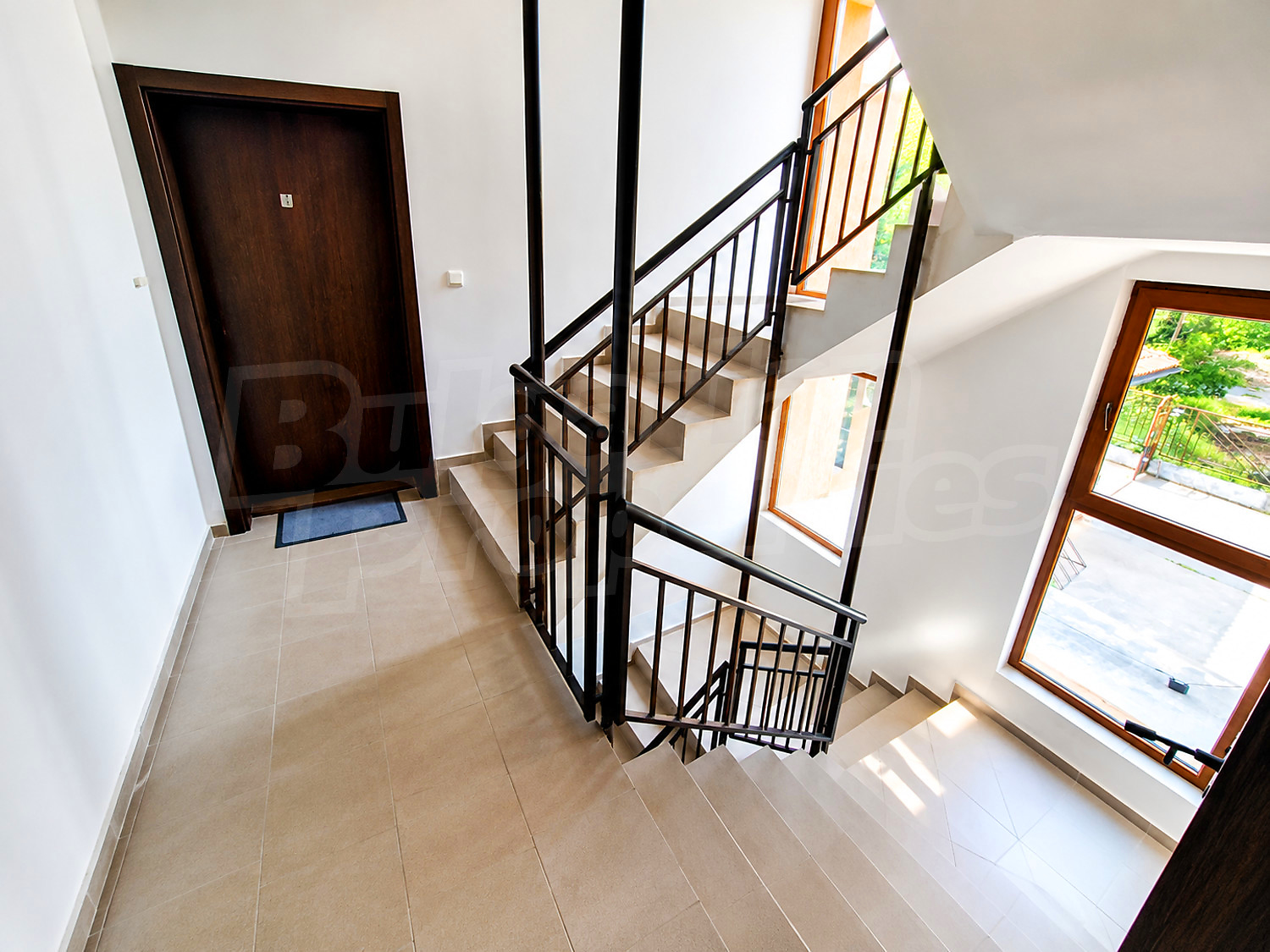 Gallery Picture 23
