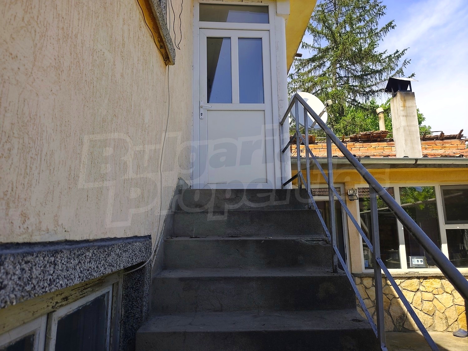 Gallery Picture 17