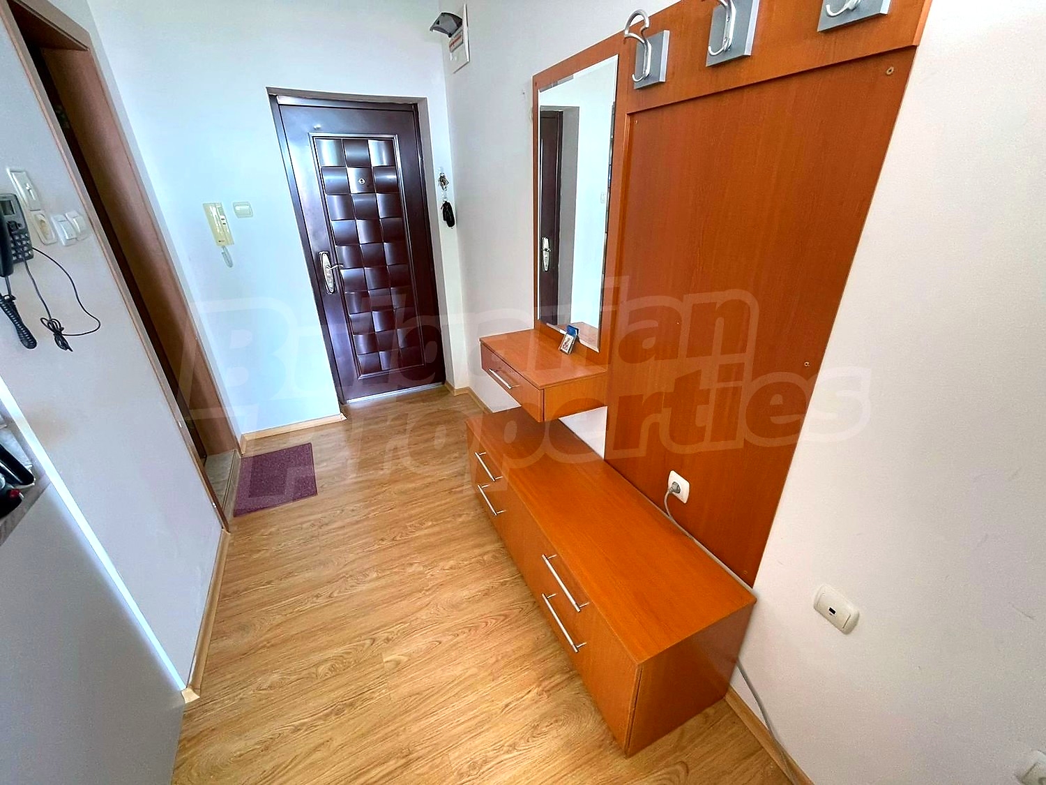 Gallery Picture 11