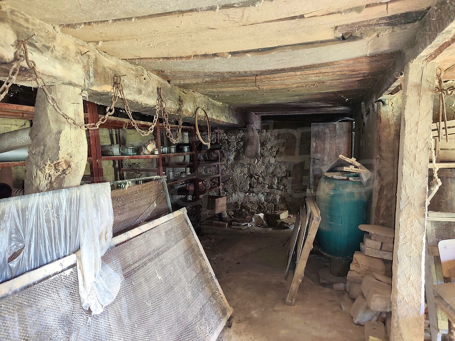 Gallery Picture 17