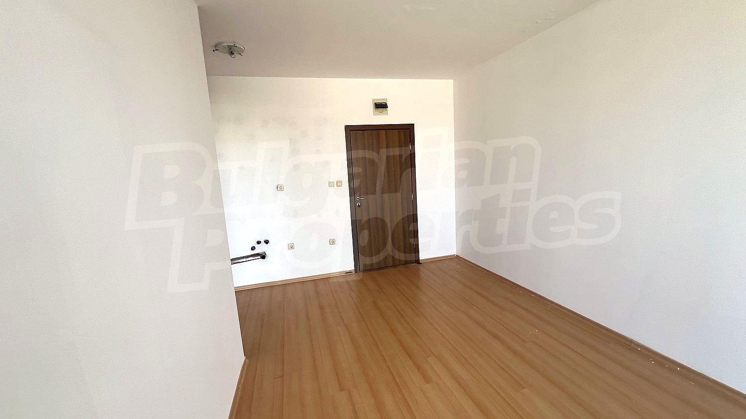 Gallery Picture 8