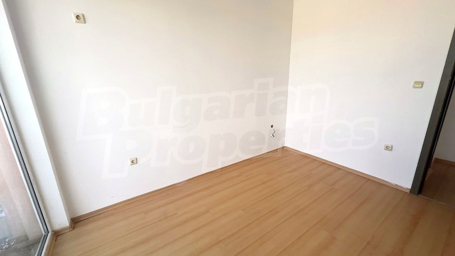 Gallery Picture 12