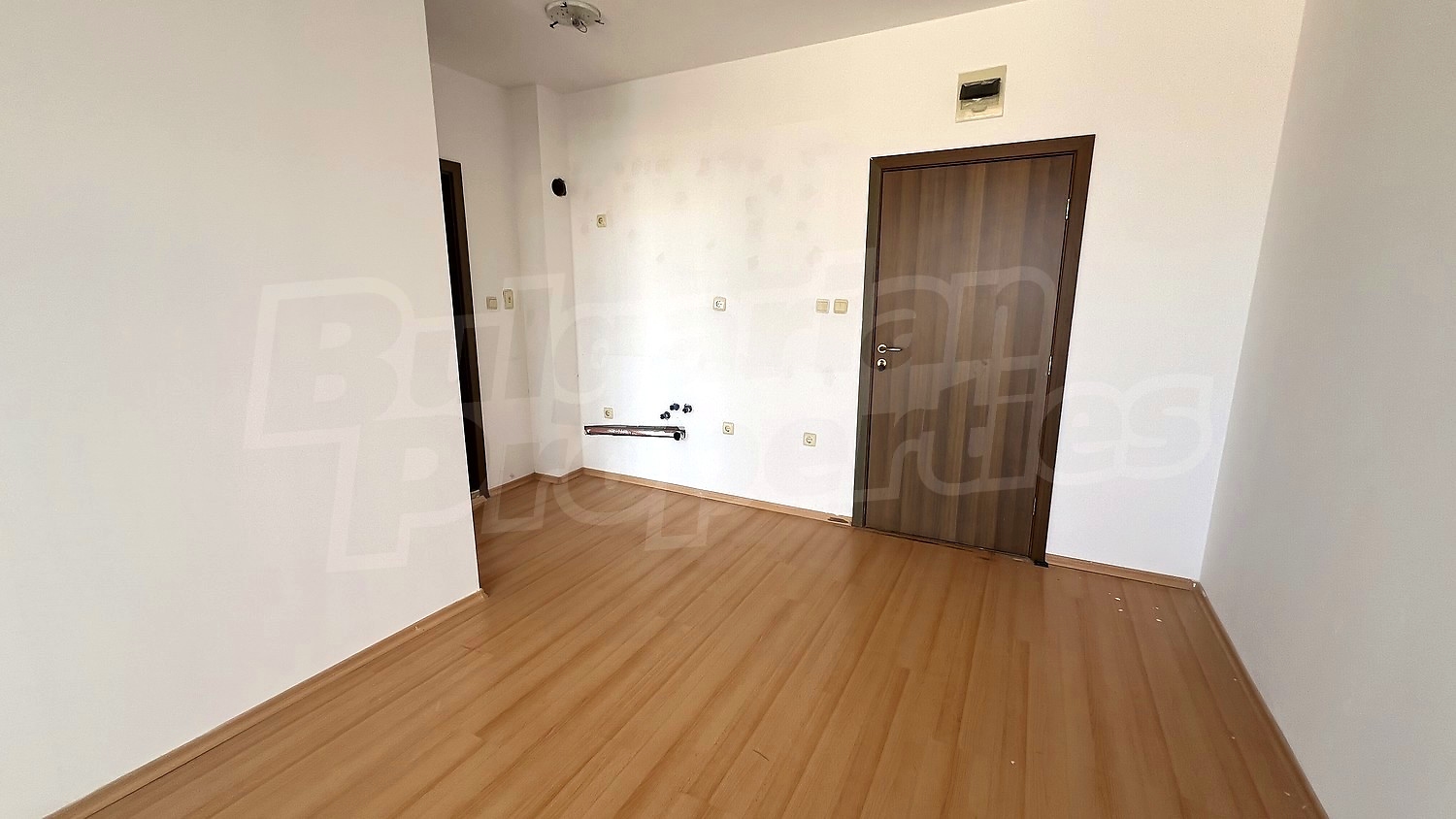 Gallery Picture 4