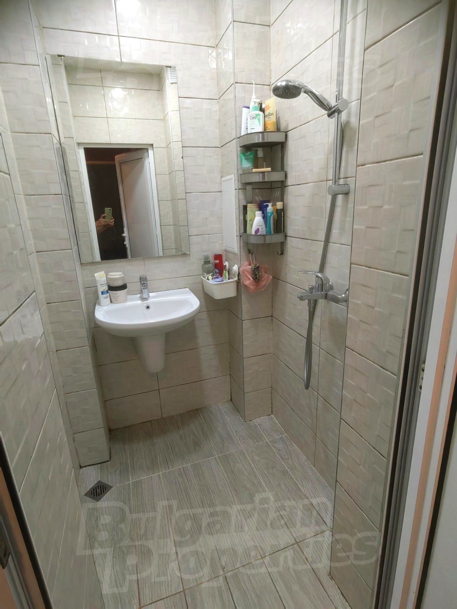 Gallery Picture 14
