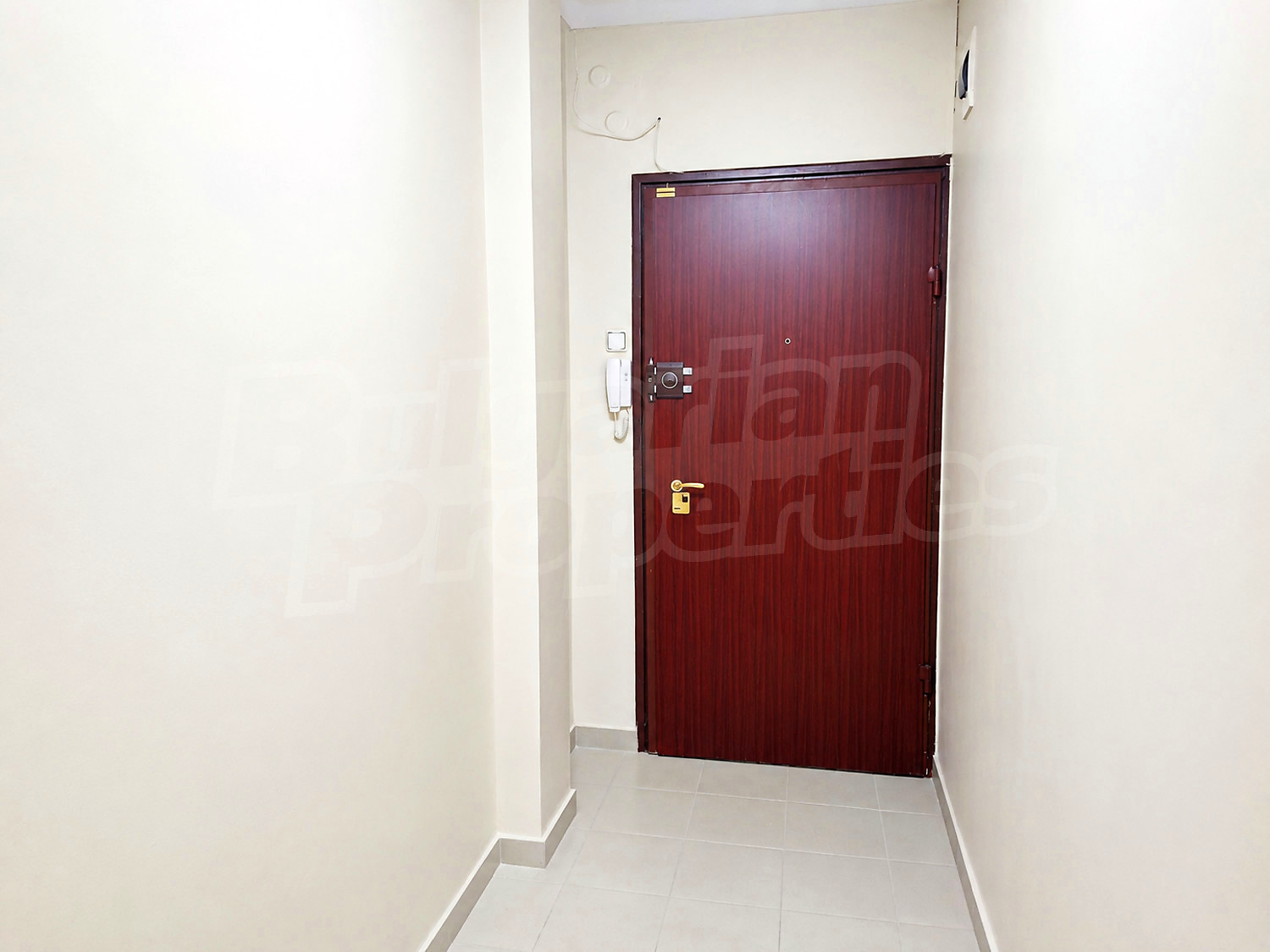 Gallery Picture 10