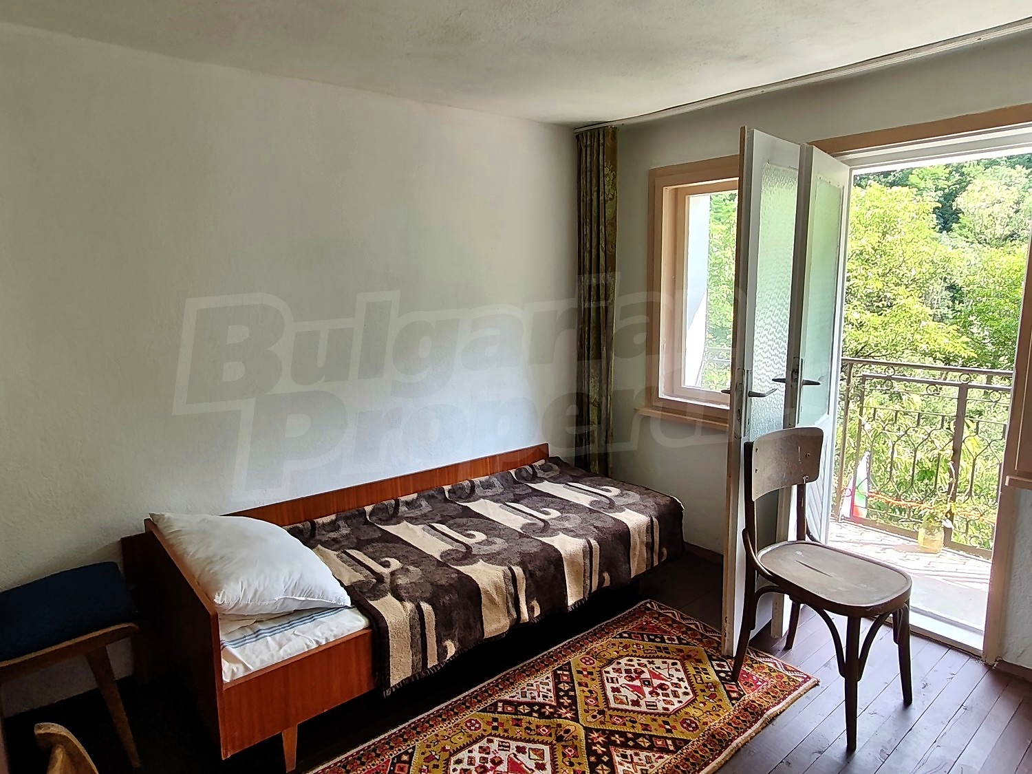 Gallery Picture 41