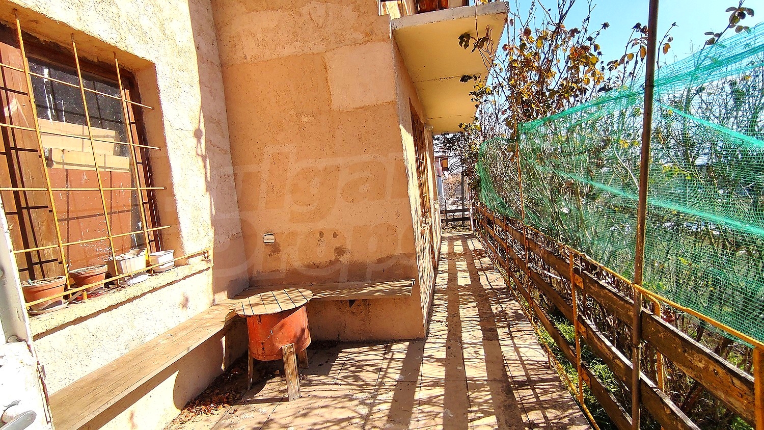 balcony, outside