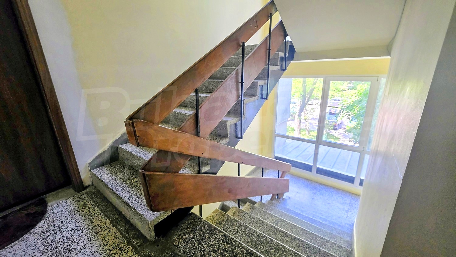 Gallery Picture 16