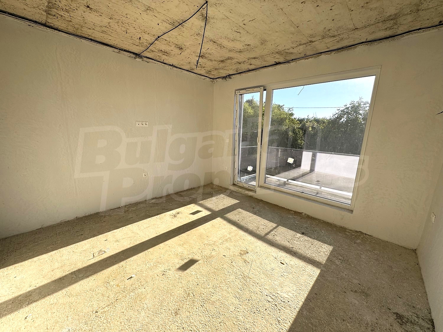 Gallery Picture 3