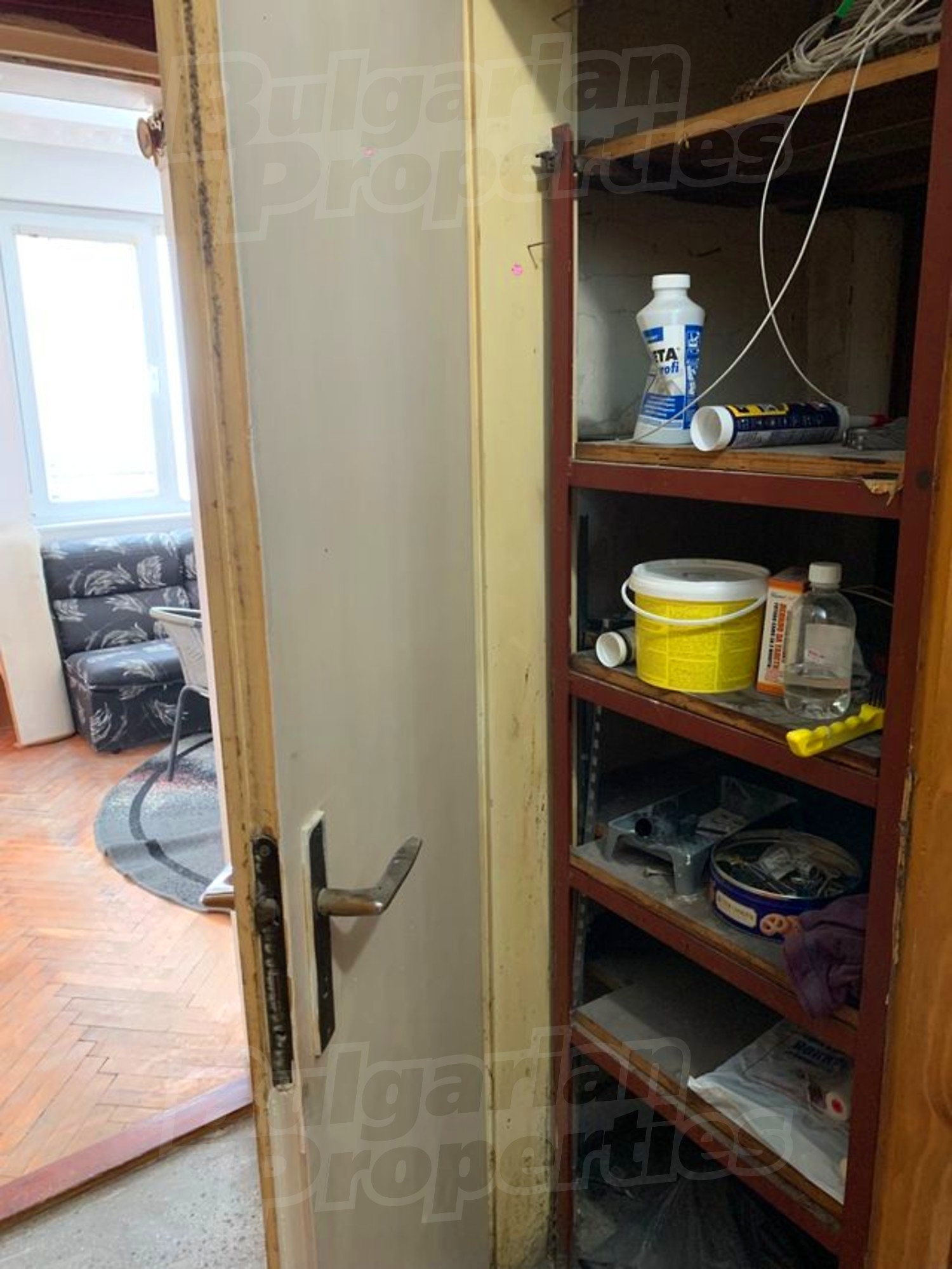 Gallery Picture 24