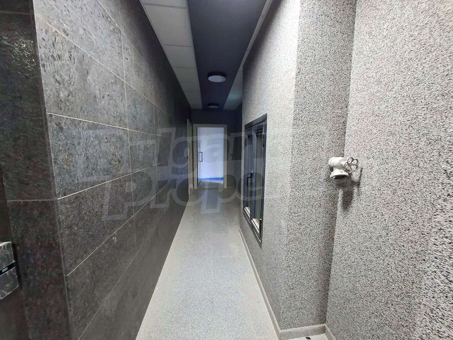 Gallery Picture 18