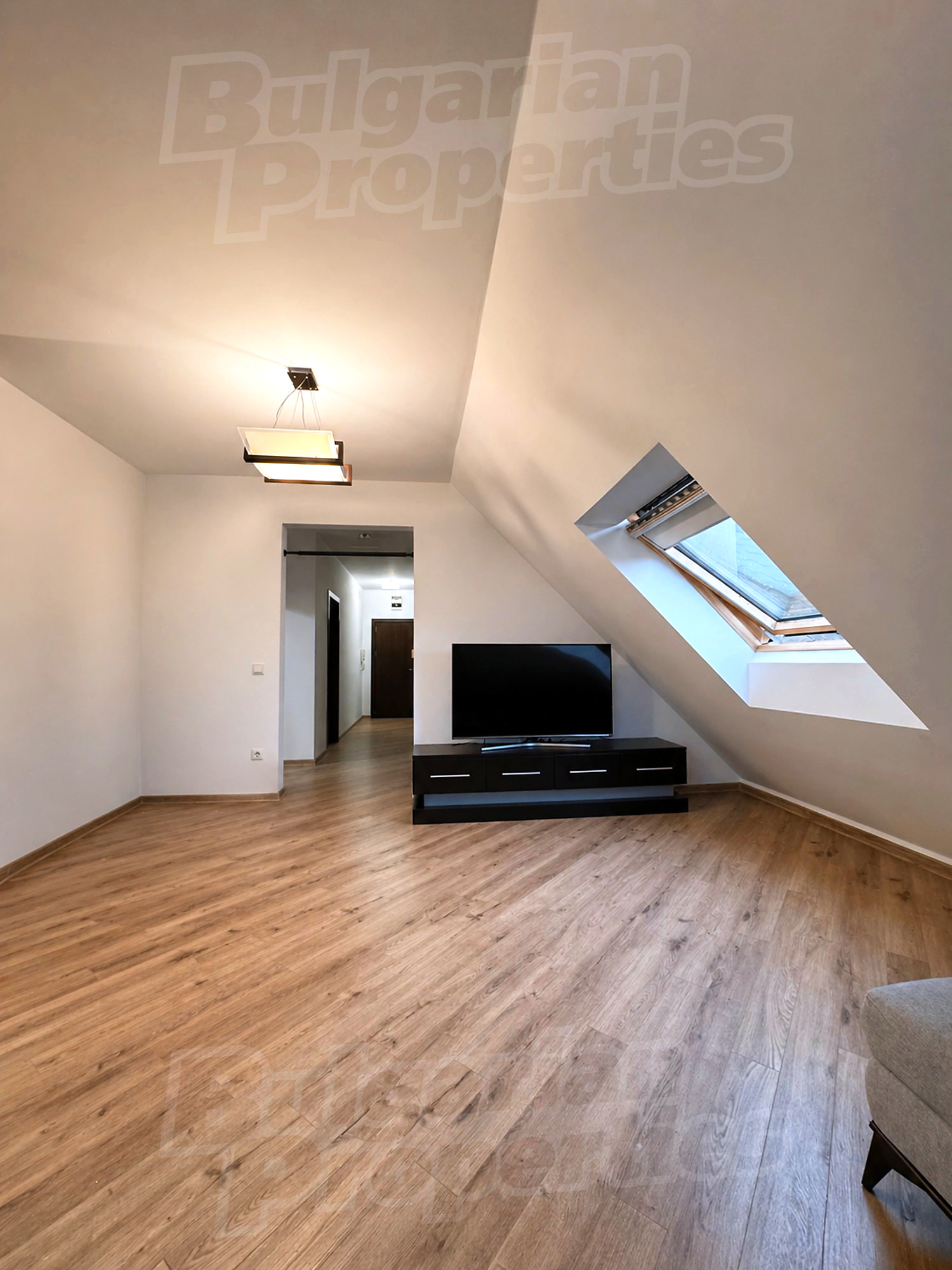 Gallery Picture 13