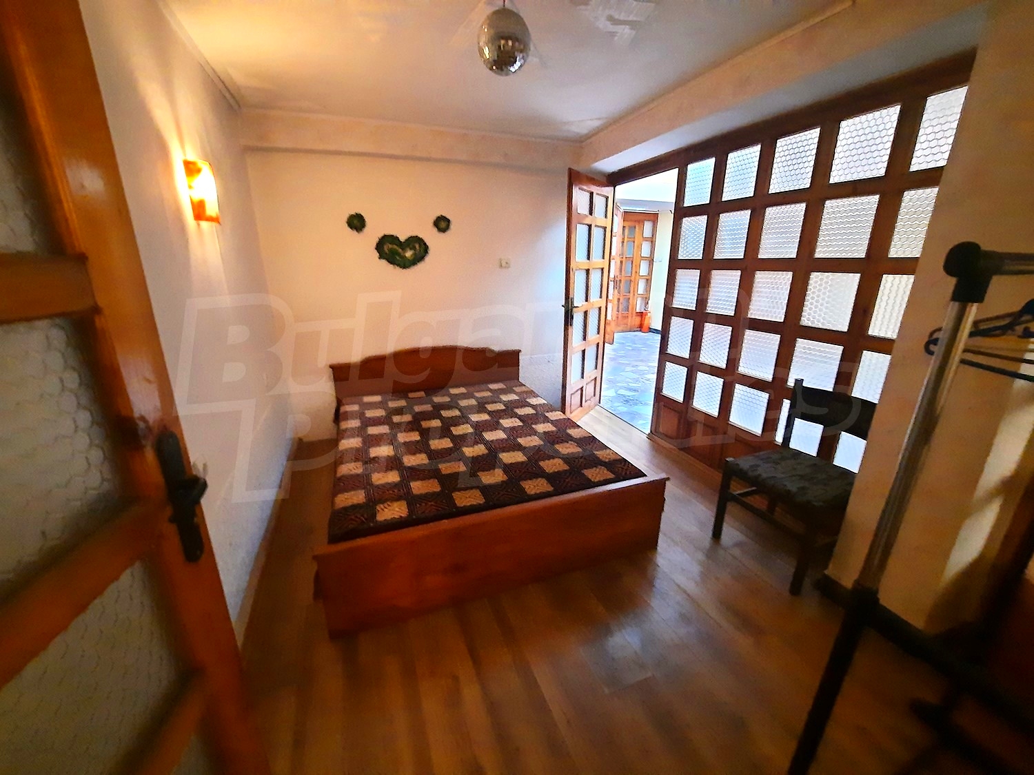 Gallery Picture 10