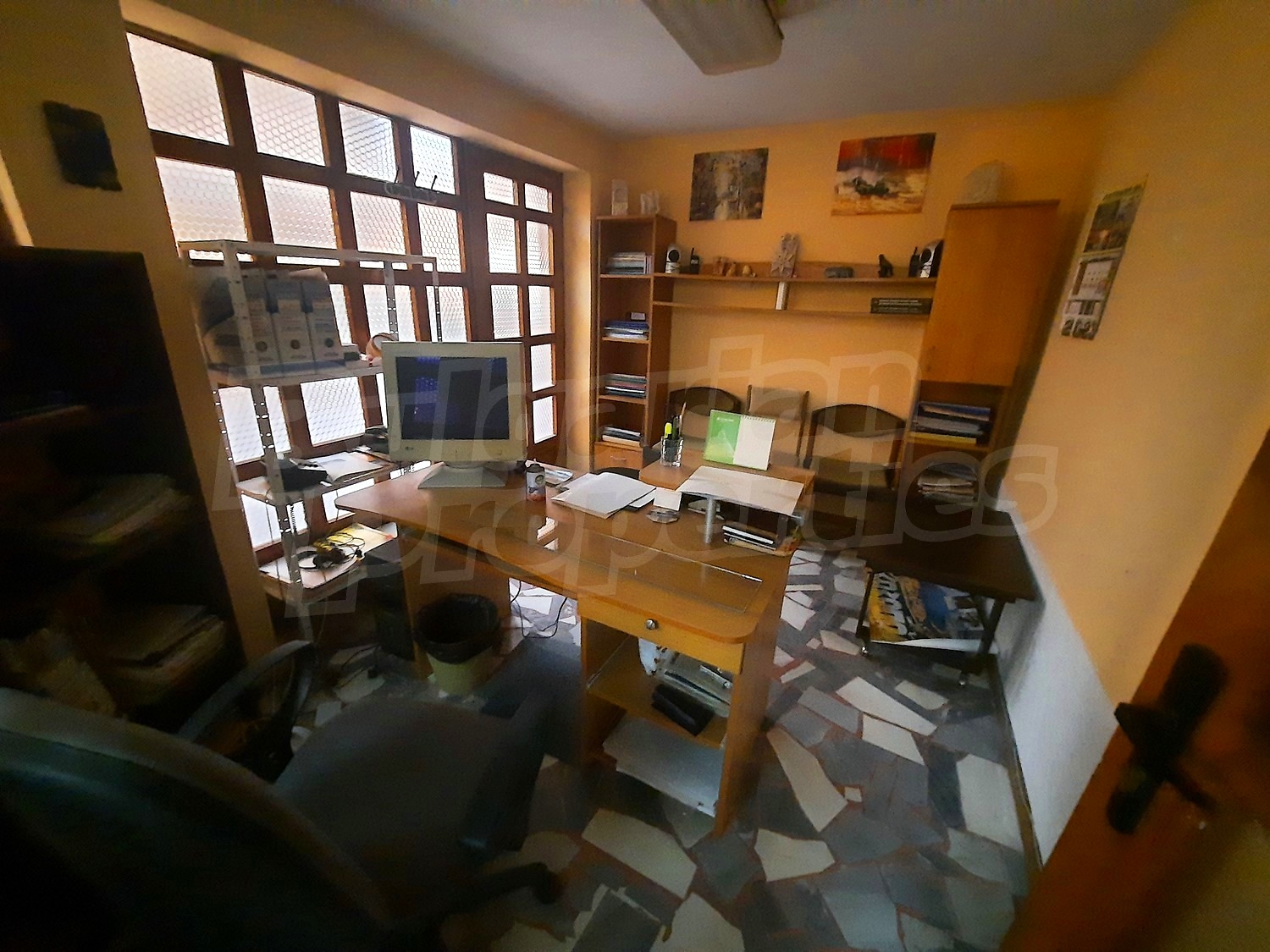 Gallery Picture 6