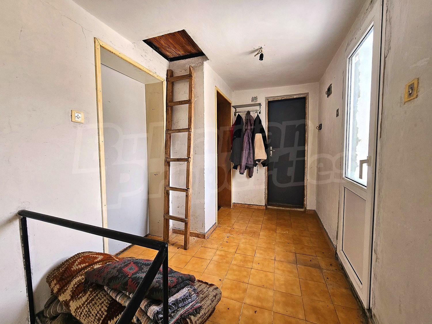 Gallery Picture 15