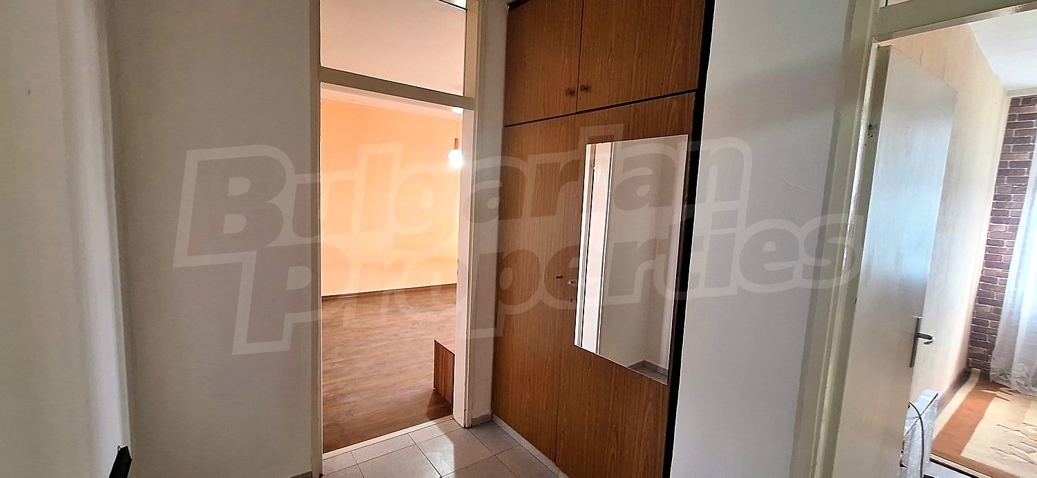 Gallery Picture 3