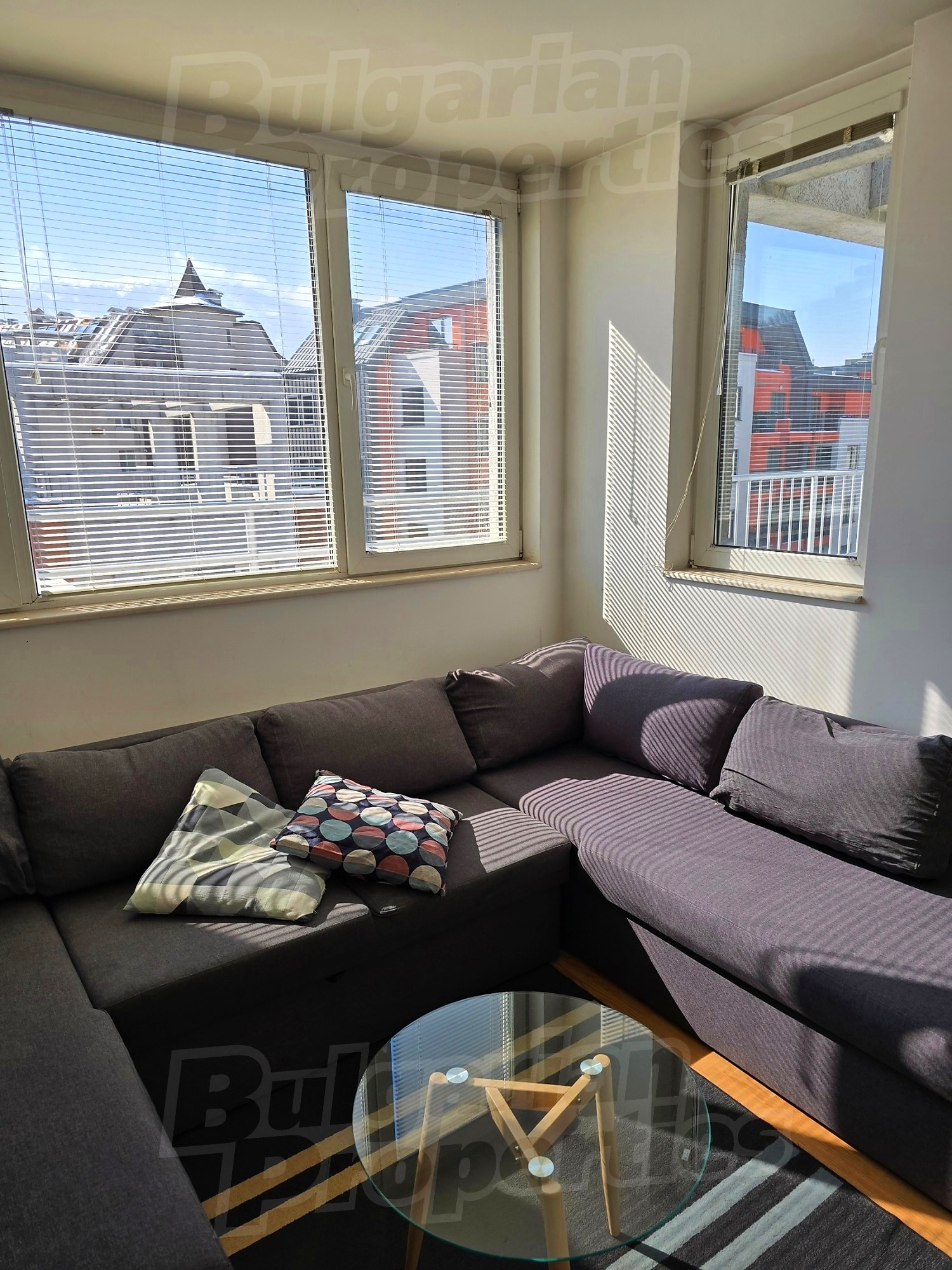 Gallery Picture 2