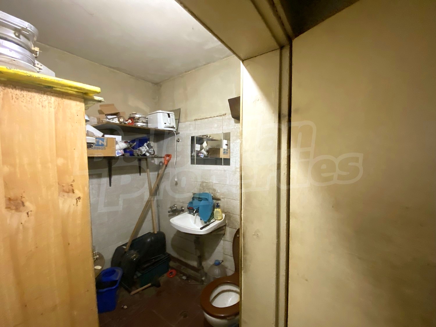 Gallery Picture 12