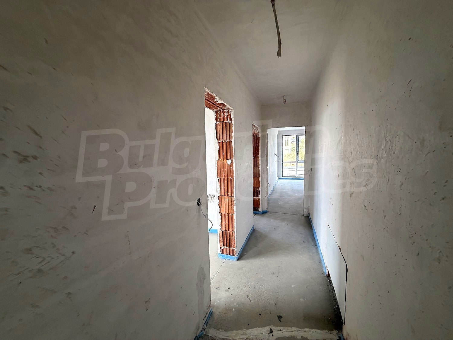 Gallery Picture 16