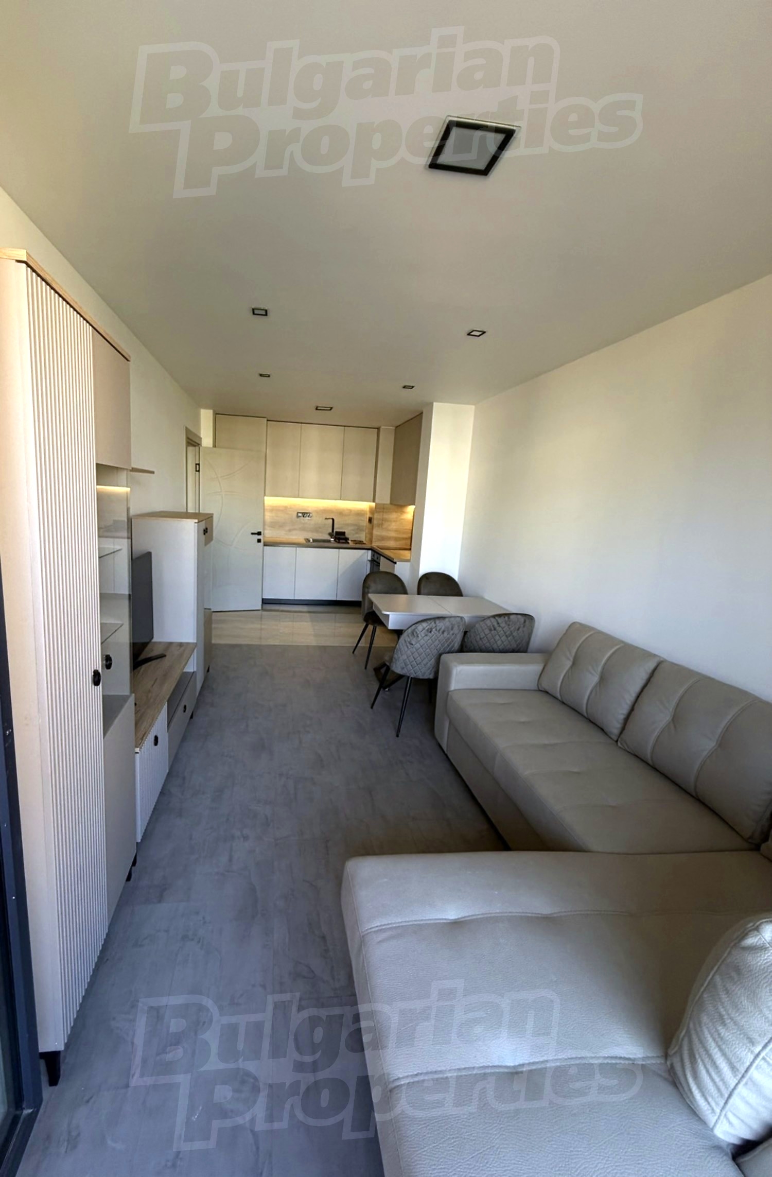 Gallery Picture 6