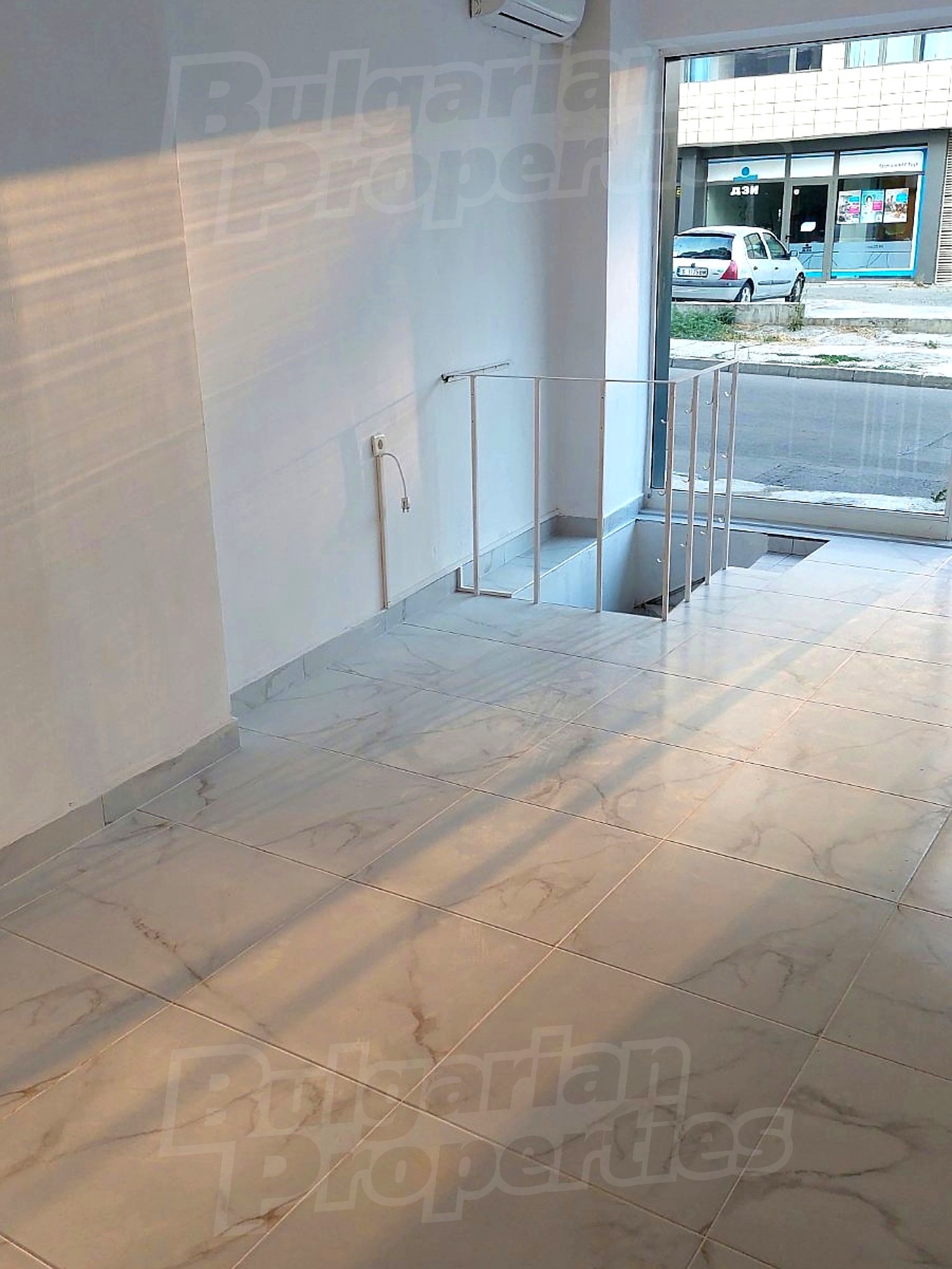 Gallery Picture 4